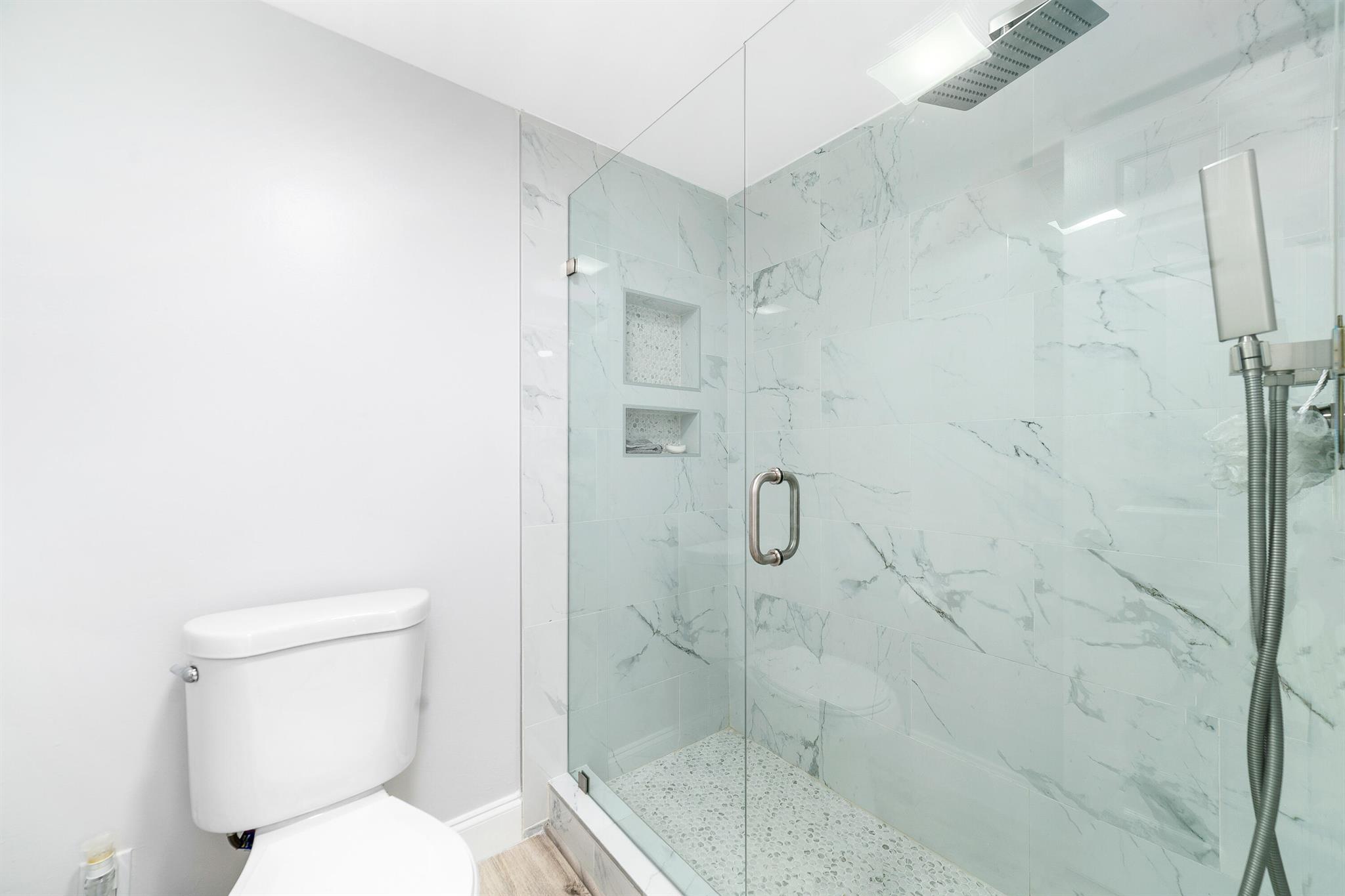 GLADES OF BOCA LAGO CONDO - Residential