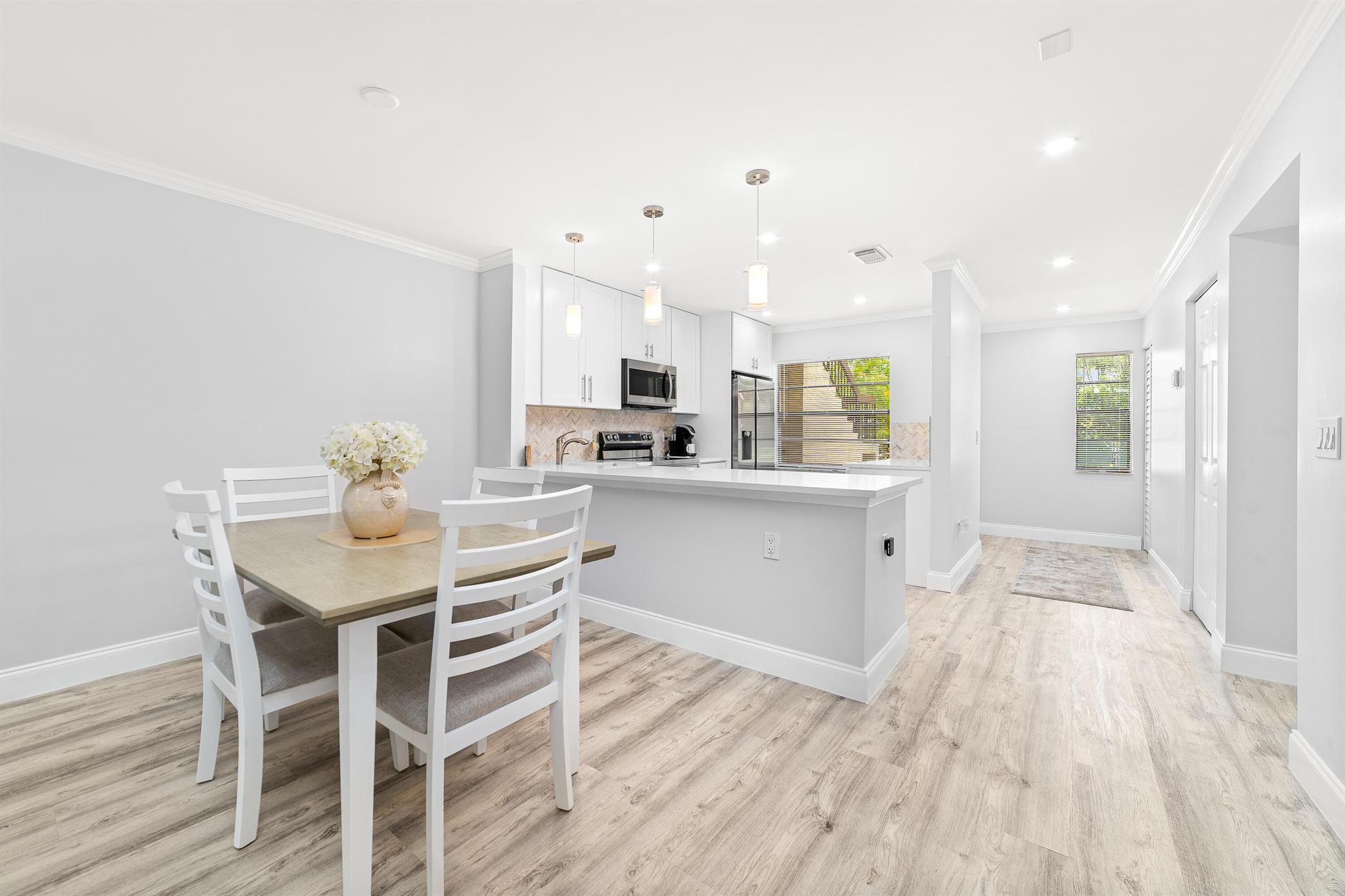 GLADES OF BOCA LAGO CONDO - Residential