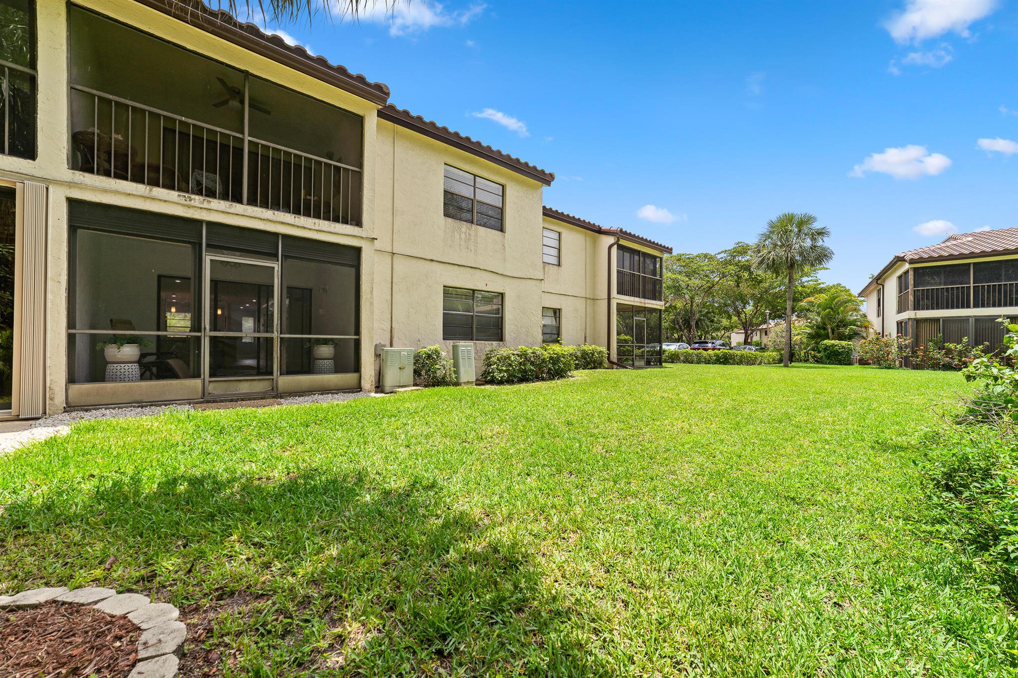 GLADES OF BOCA LAGO CONDO - Residential