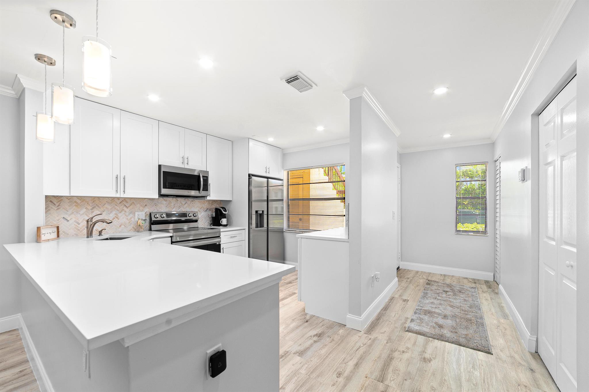 GLADES OF BOCA LAGO CONDO - Residential