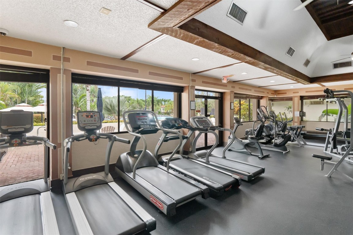 HOST CROSSINGS - Residential