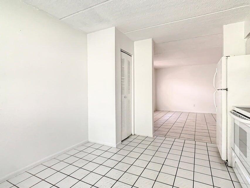 Palm Gardens Condo - Residential Income