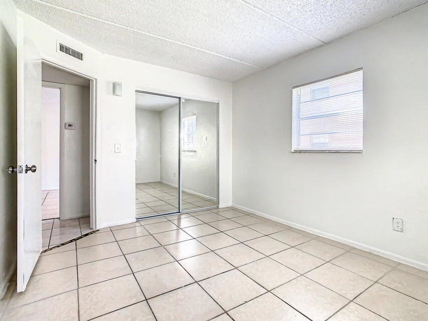 Palm Gardens Condo - Residential Income