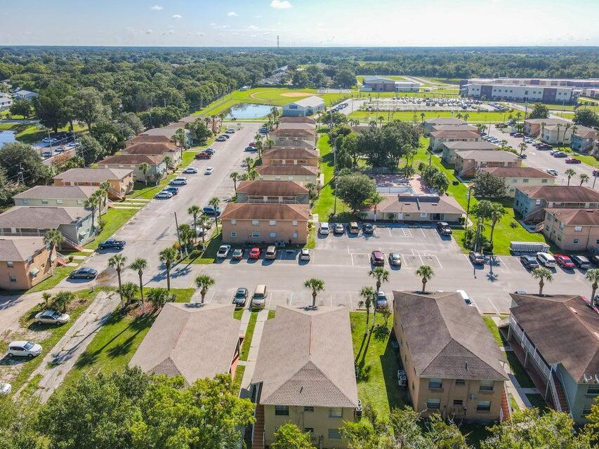 Palm Gardens Condo - Residential Income