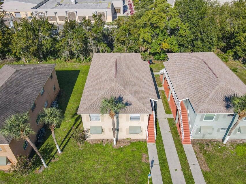 Palm Gardens Condo - Residential Income