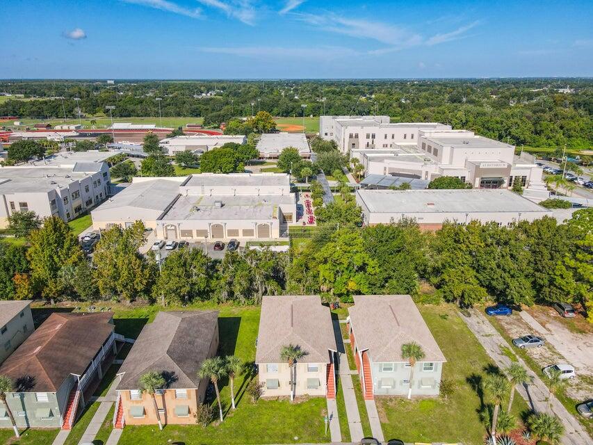 Palm Gardens Condo - Residential Income