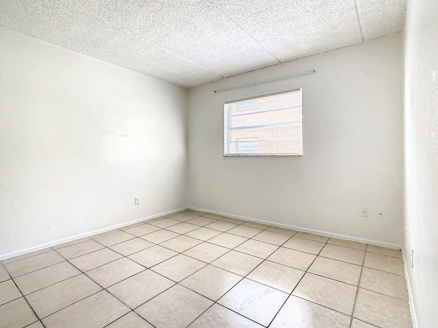 Palm Gardens Condo - Residential Income