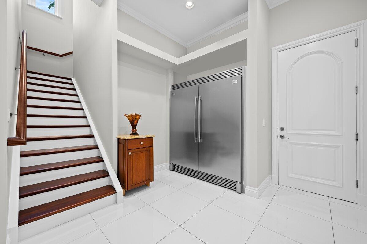 ADMIRALS COVE PAR C - Residential