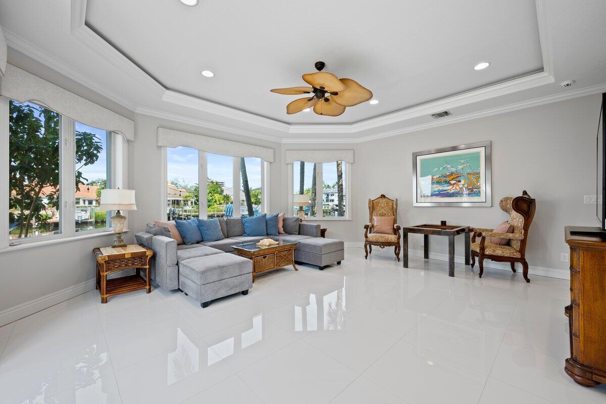ADMIRALS COVE PAR C - Residential