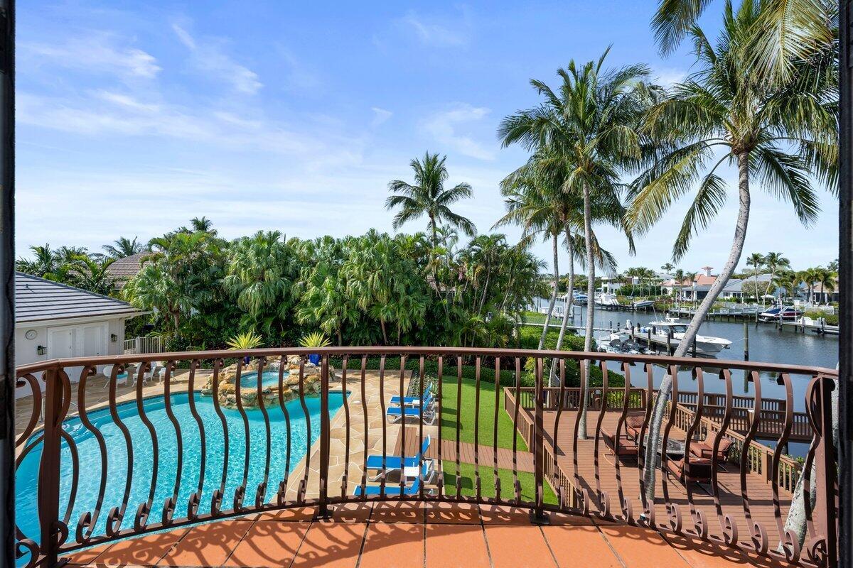 ADMIRALS COVE PAR C - Residential