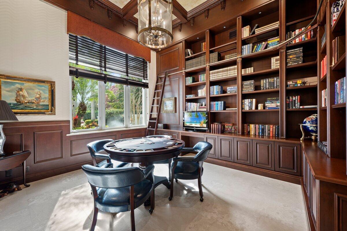 ADMIRALS COVE PAR C - Residential