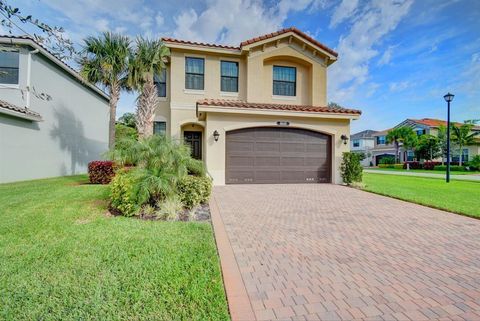 8049 Lemon Serpentine Lane Delray Beach FL 33446
