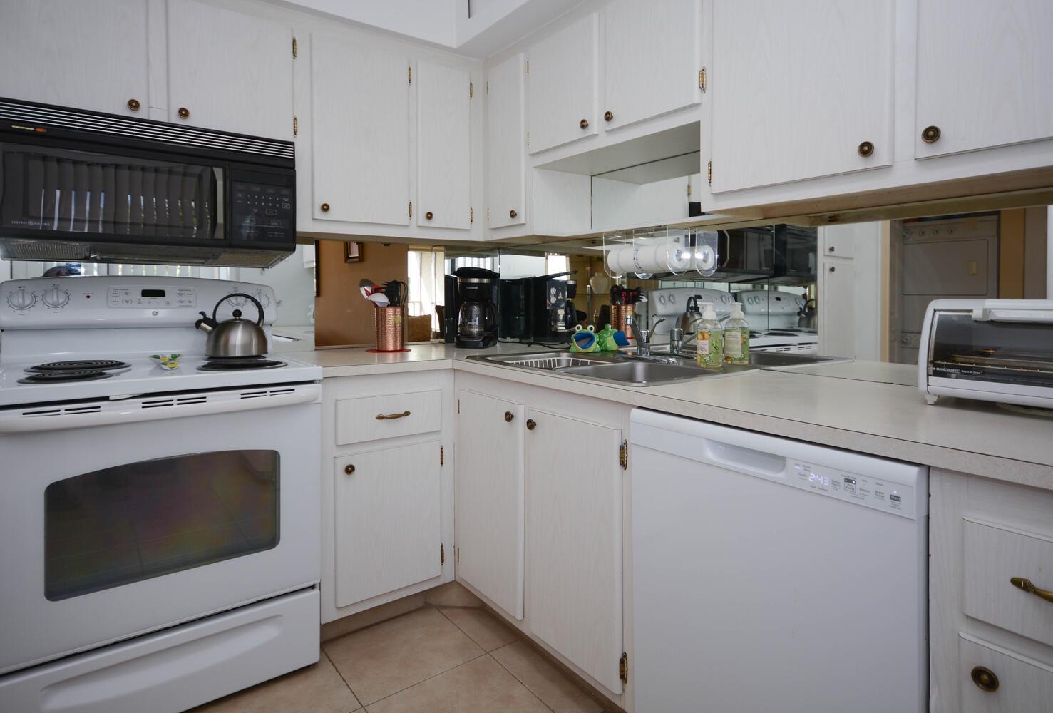 4080 Tivoli Court 303