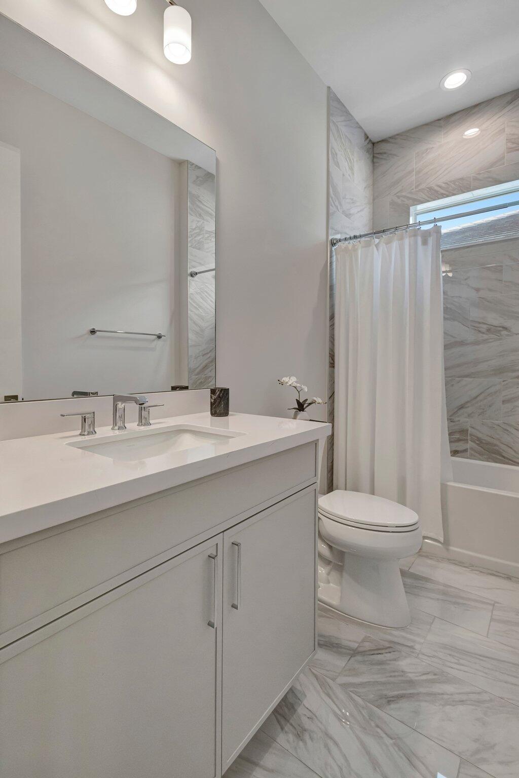 TESORO PLAT NO 15 - Residential