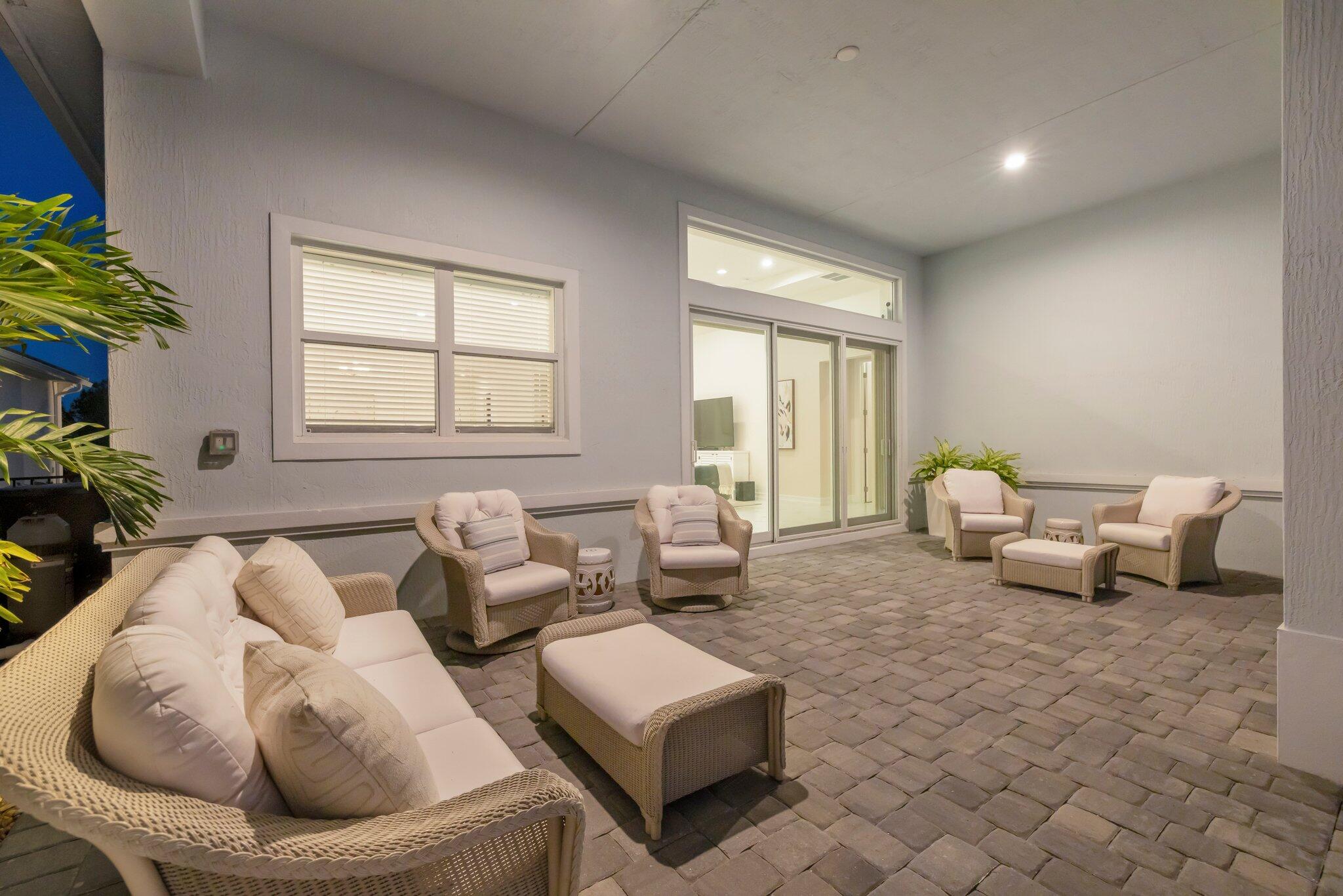 TESORO PLAT NO 15 - Residential