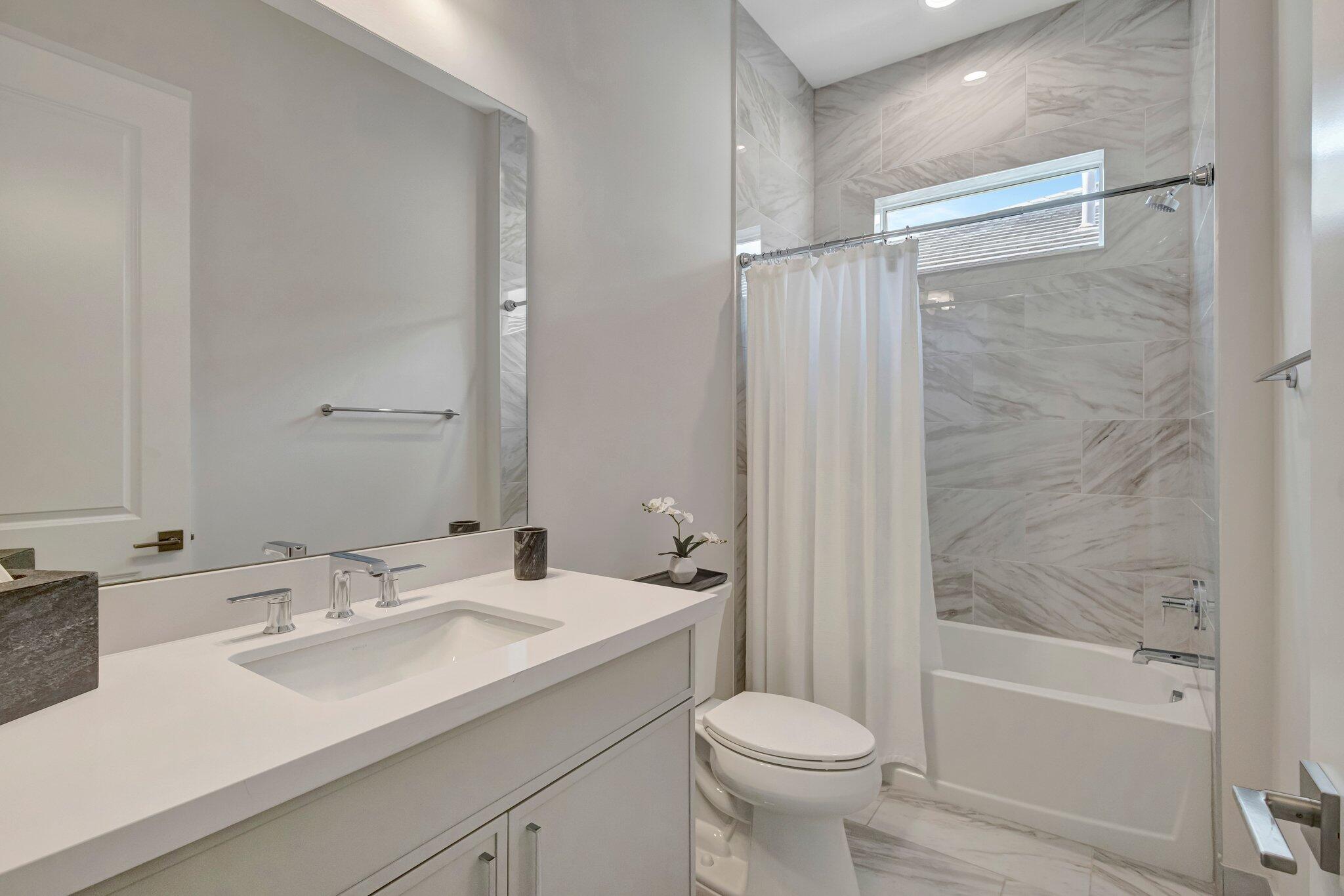 TESORO PLAT NO 15 - Residential