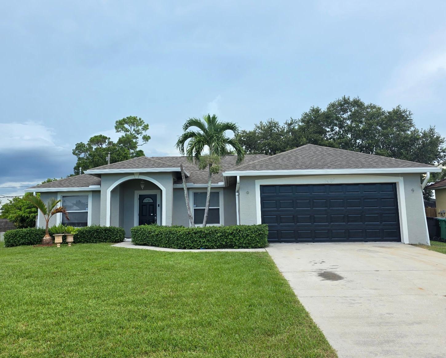 Lovely home with bright open living areas, spacious bedrooms and screened porch w/private fenced back yard. Upgraded kitchen with granite counters plenty of cabinet space . Elegant Ceramic Tile flooring is through out living areas and bedrooms. New roof 2024. Located in one of the best areas in Port St. Lucie. Beautiful and safety place to share with family and friends.
