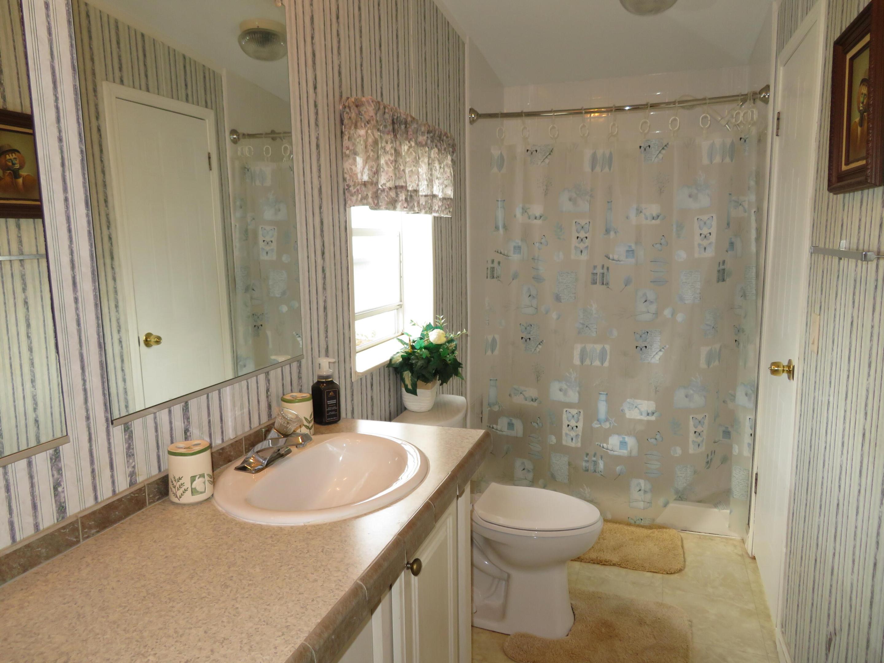 Tropical Isles - Residential