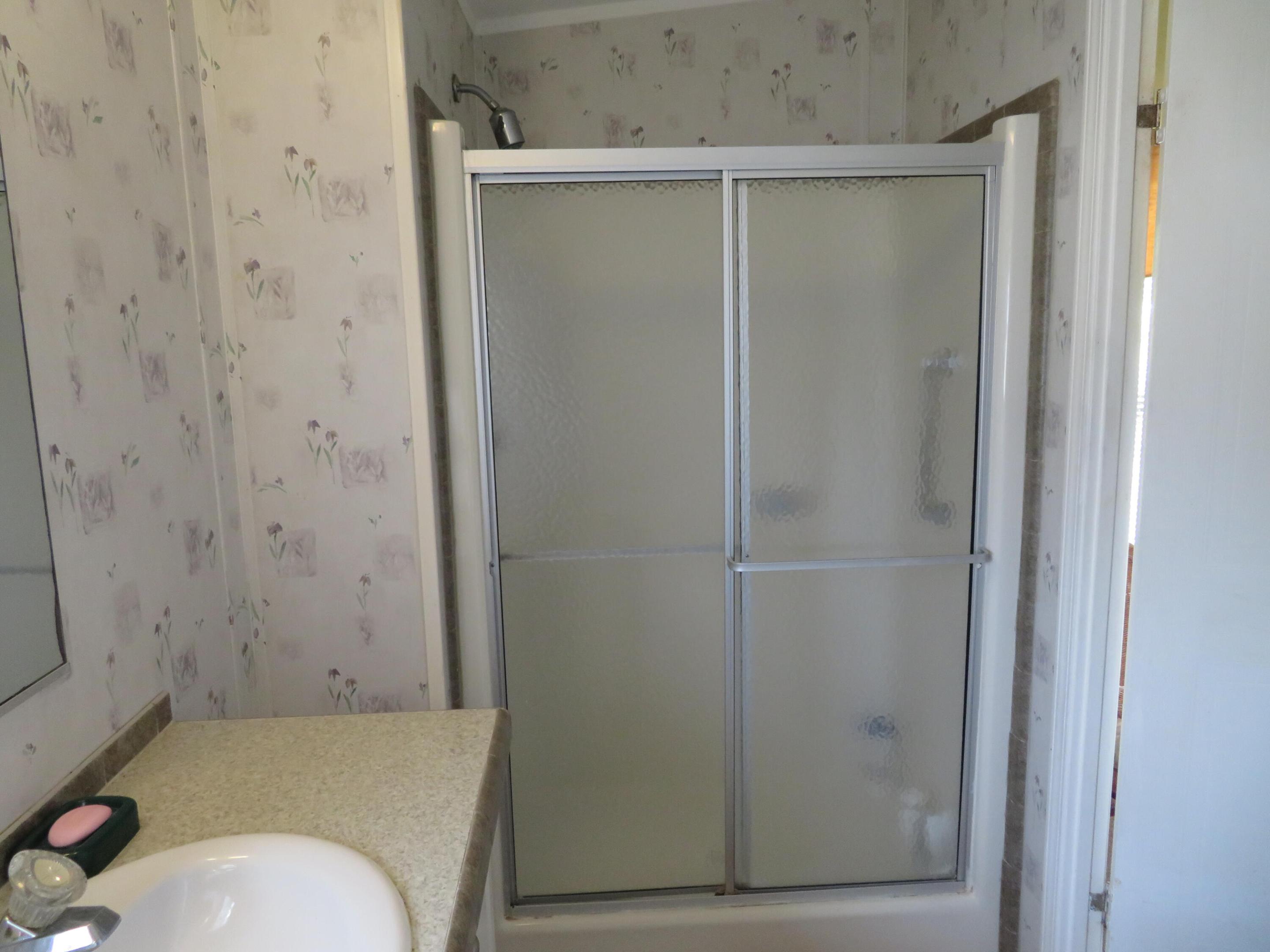 Tropical Isles - Residential