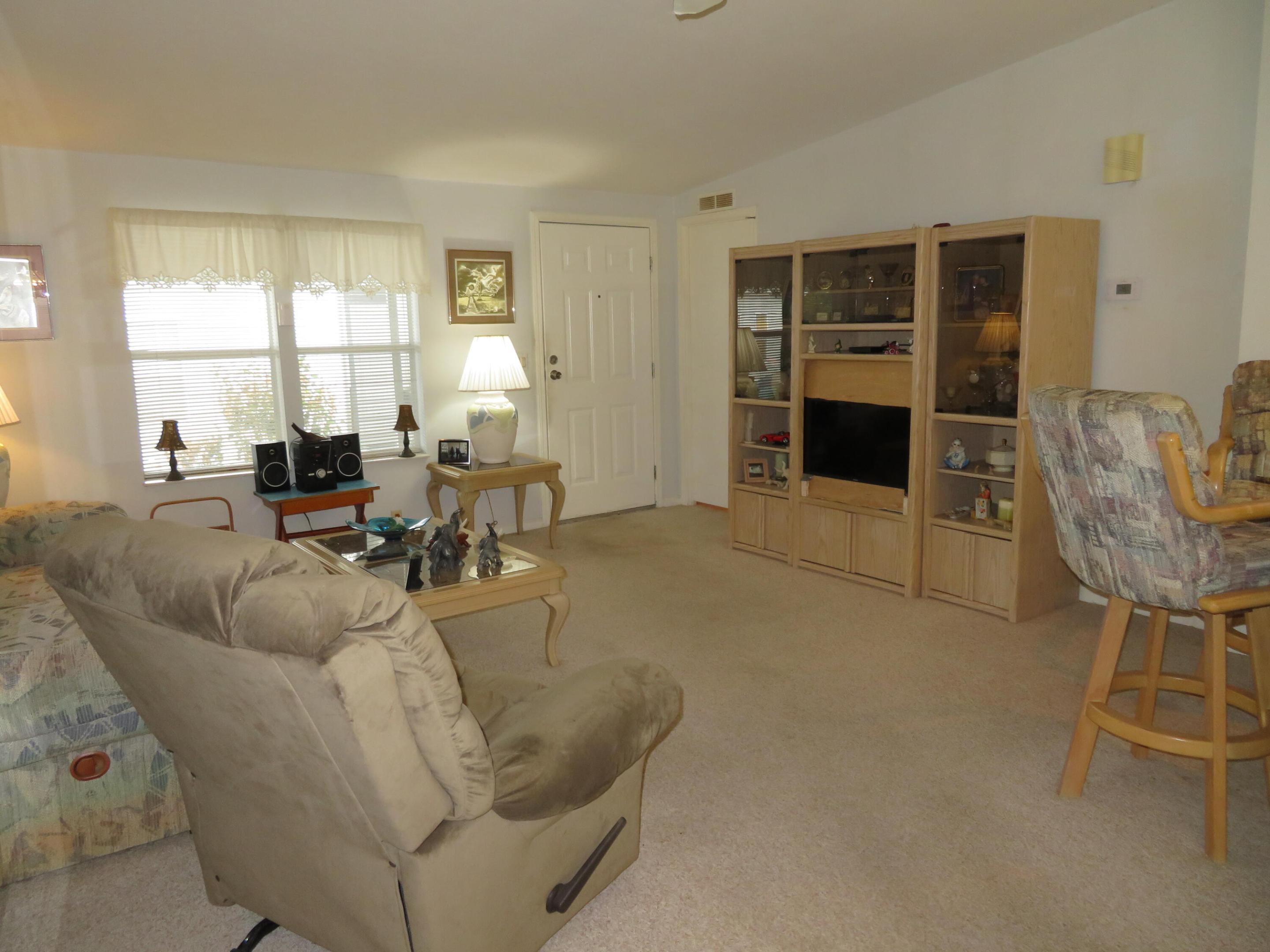 Tropical Isles - Residential