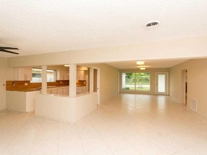 GREYKNOLL ESTATES - Residential Lease