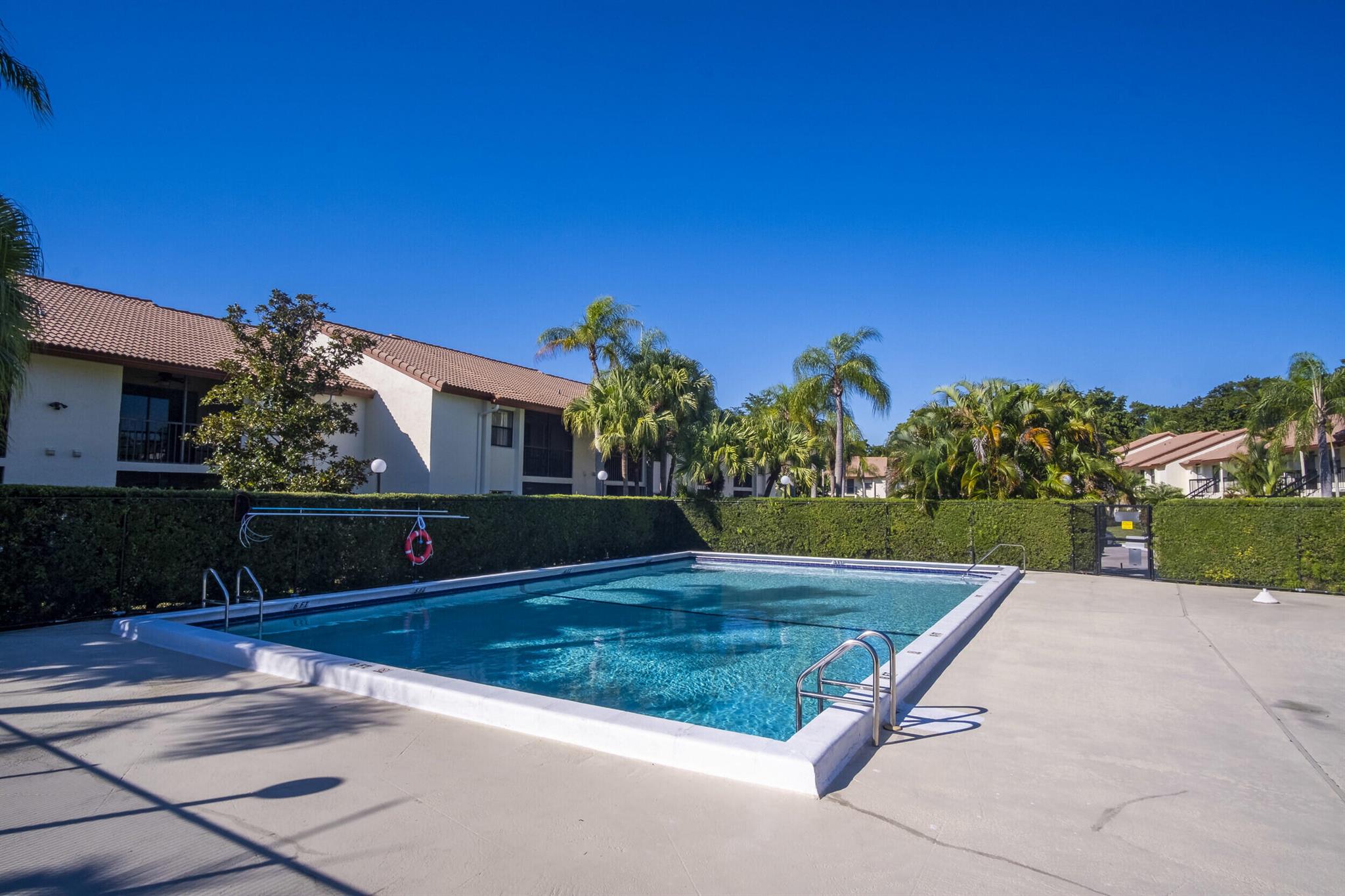 BOCA PALMS CONDO I THRU I - Residential