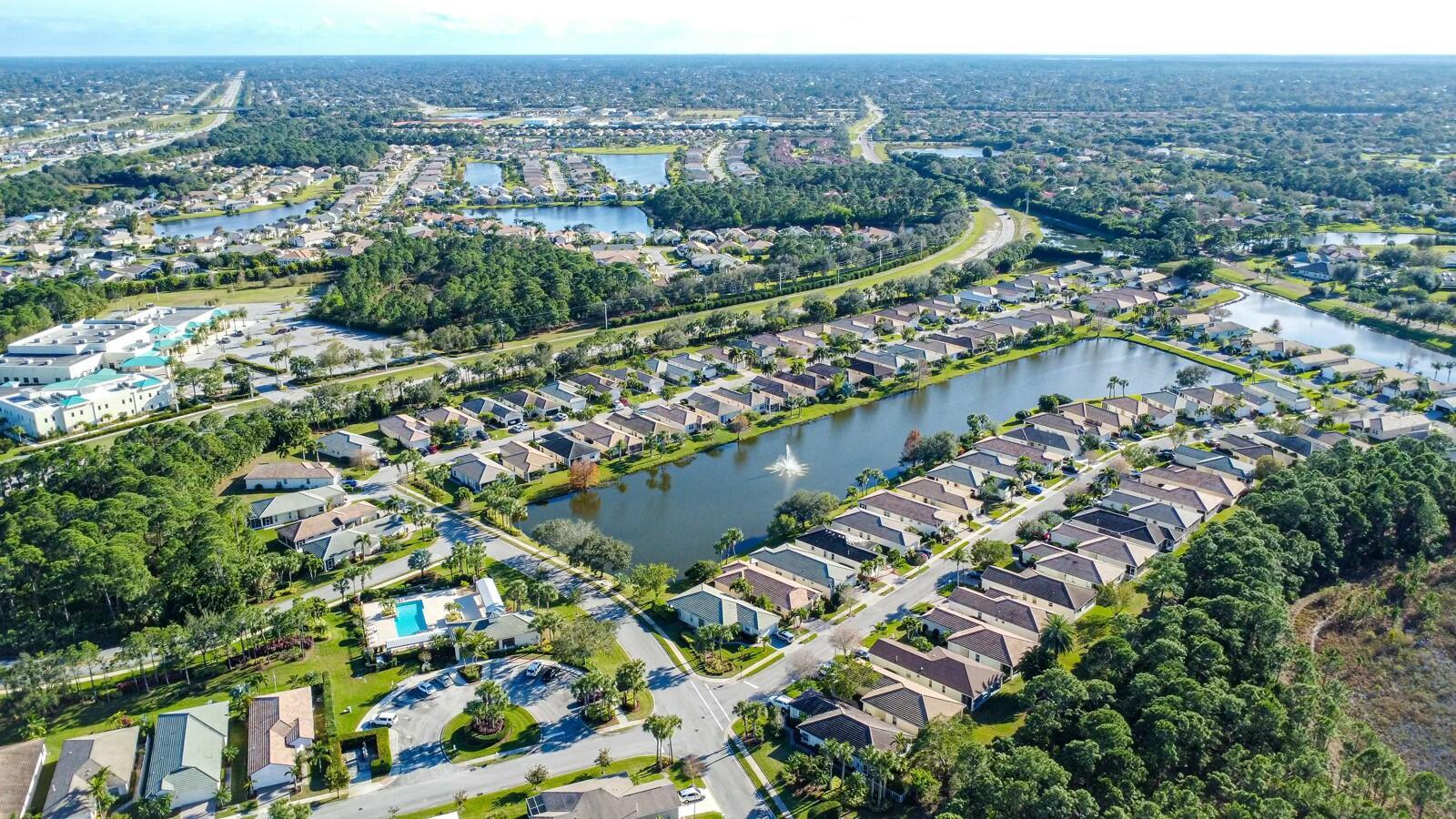 LAKEFOREST POINTE - Residential
