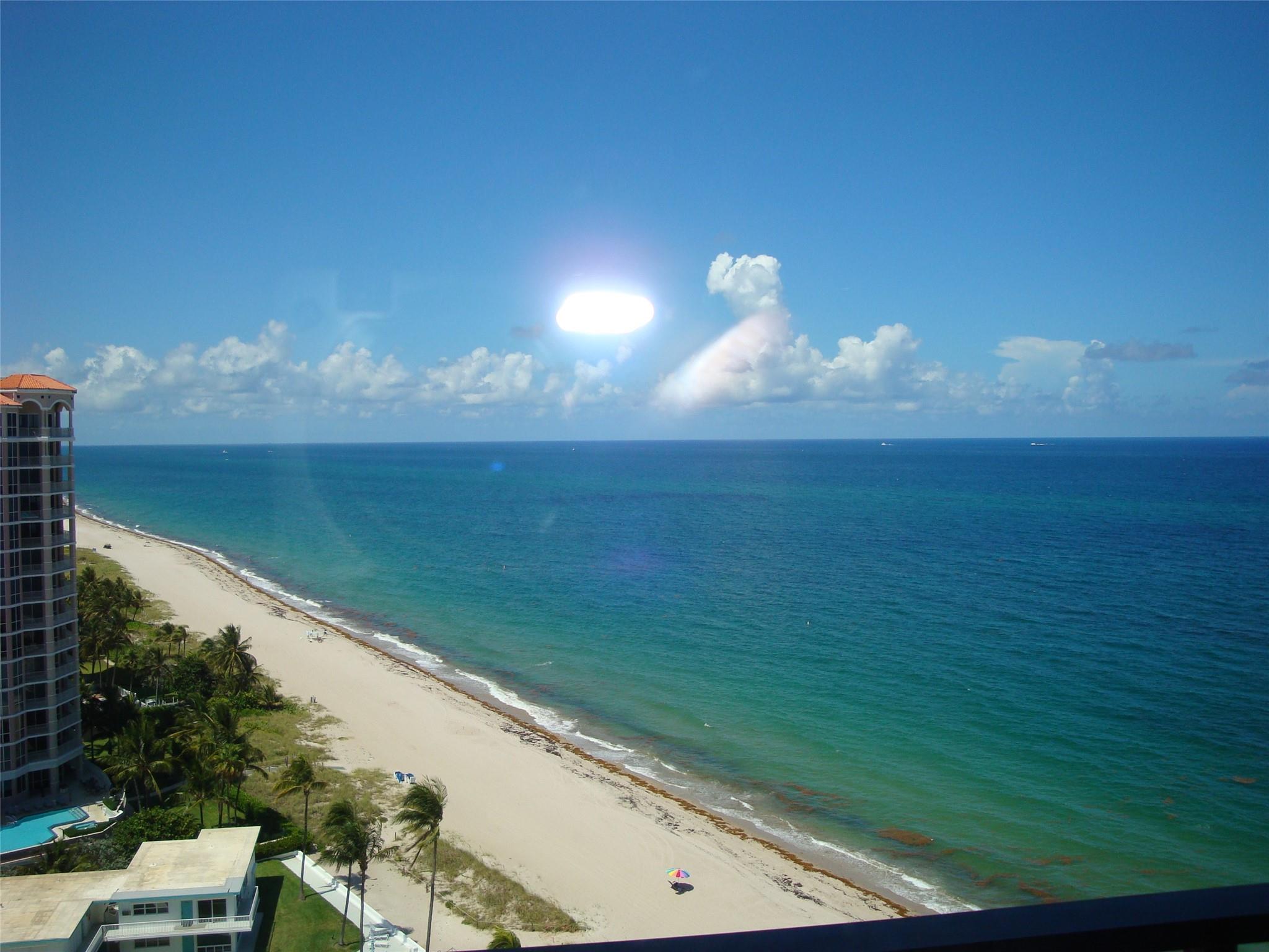 MAGNIFICENT DIRECT OCEAN FRONT PENTHOUSE,FULLY FURNISHED,PROFESSIONALLY DECORATED,JUST BRING YOUR PERSONAL ITEMS TO THIS FABULOUS CONDO IN BEAUTIFUL LAUDERDALE BY THE SEA. 4 BEDROOMS,4 BATHROOMS,2 PARKING SPOTS. OCEAN FRONT LUXURY CONDO. ENJOY GORGEOUS SEAVIEWS FROM YOUR BALCONY.