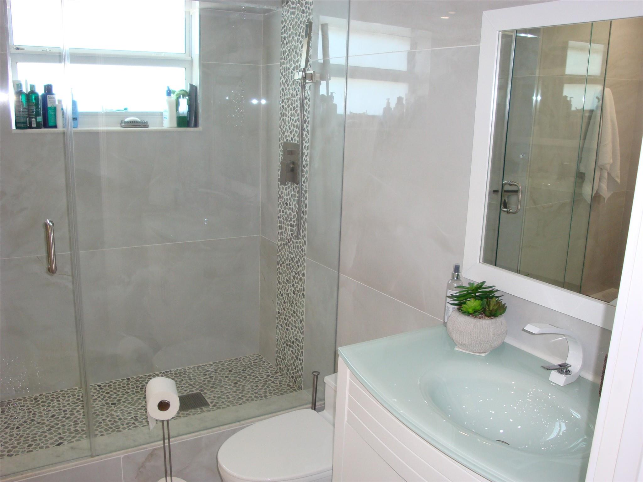 Leisure Towers Condo - Residential Lease