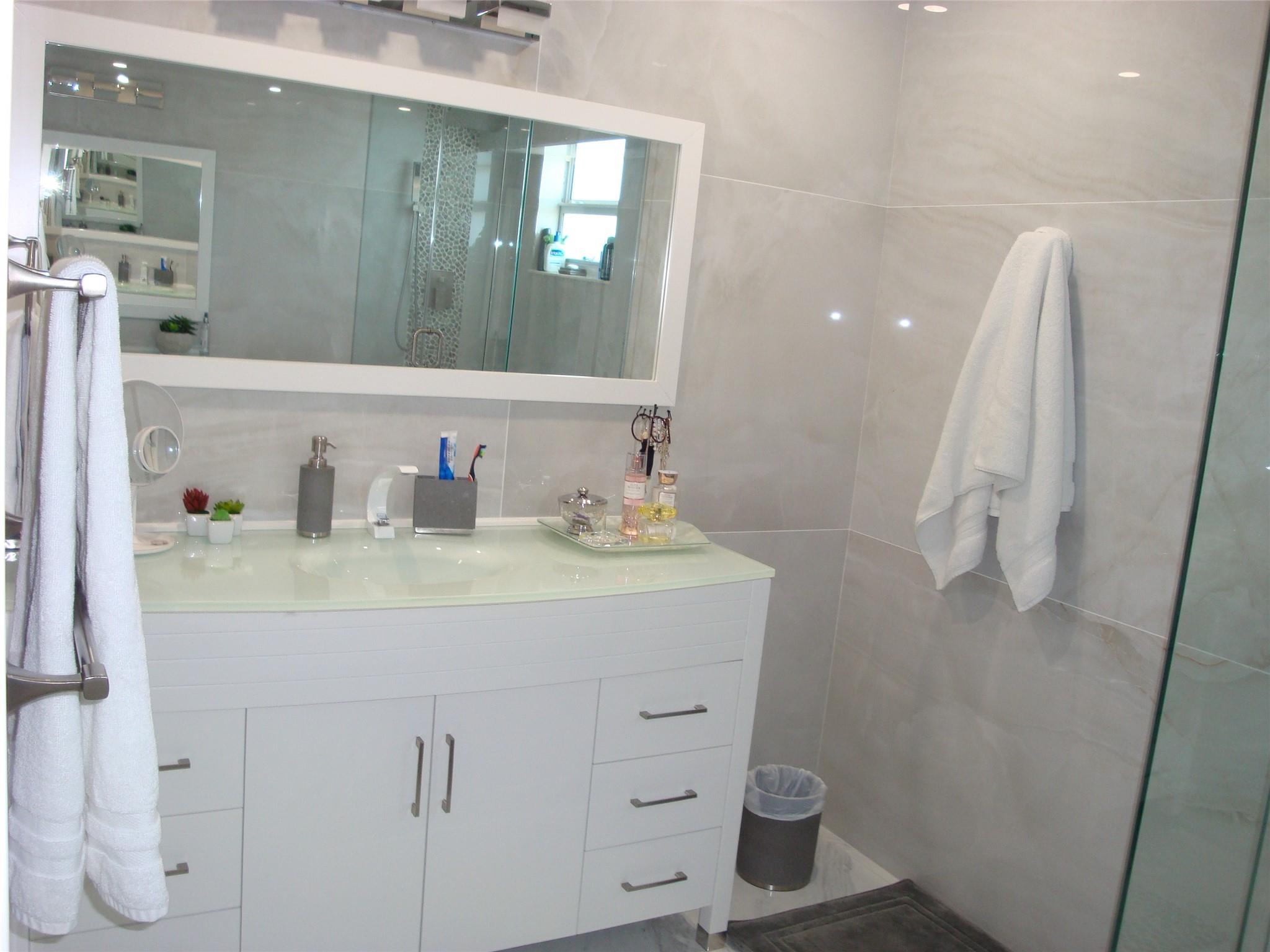 Leisure Towers Condo - Residential Lease