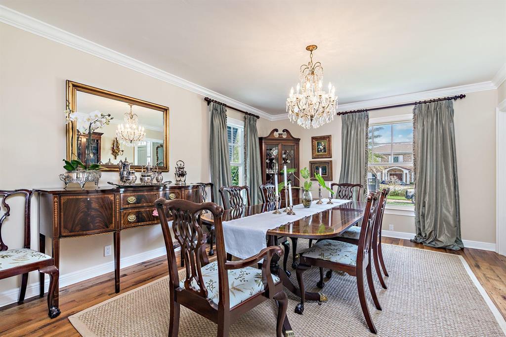 BEACH SHORES - Residential