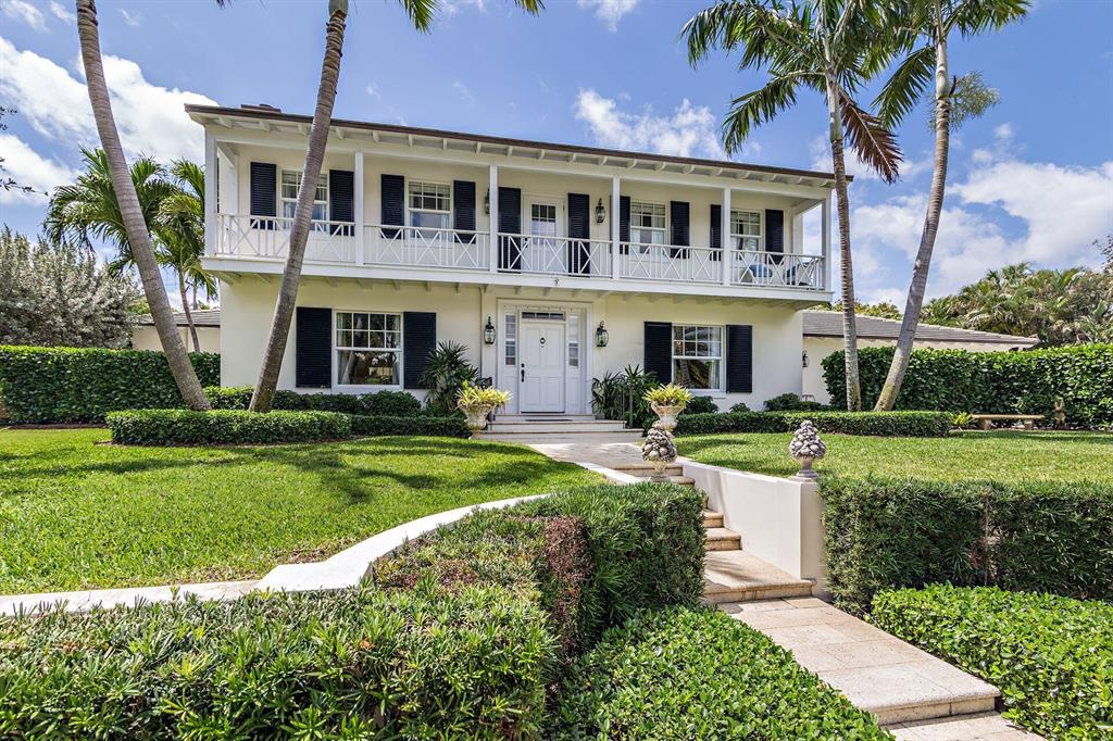 BEACH SHORES - Residential