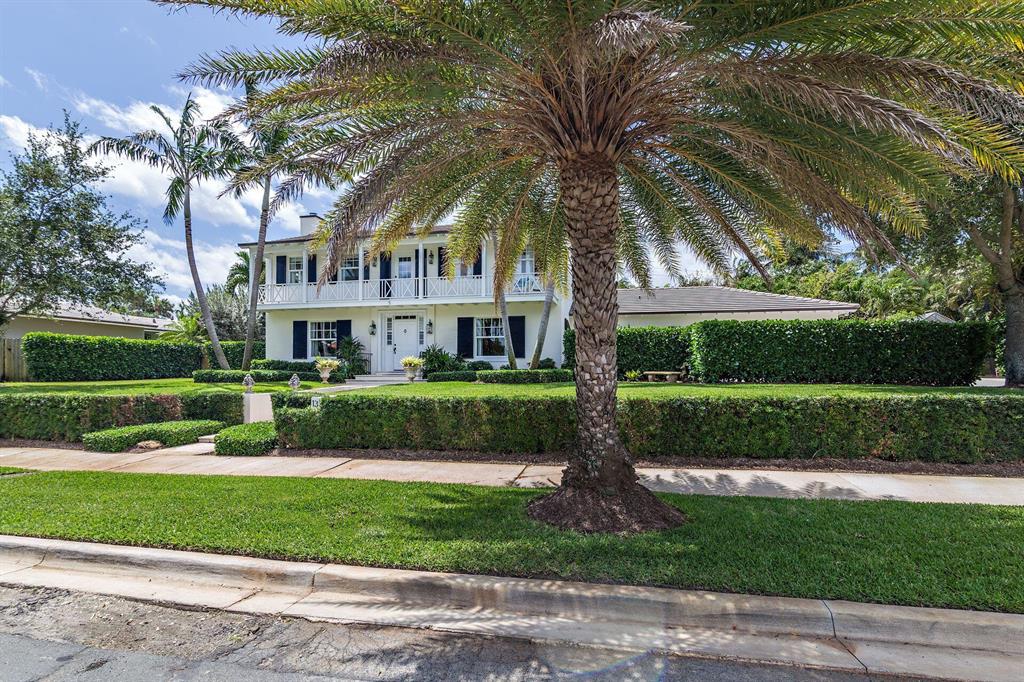 BEACH SHORES - Residential