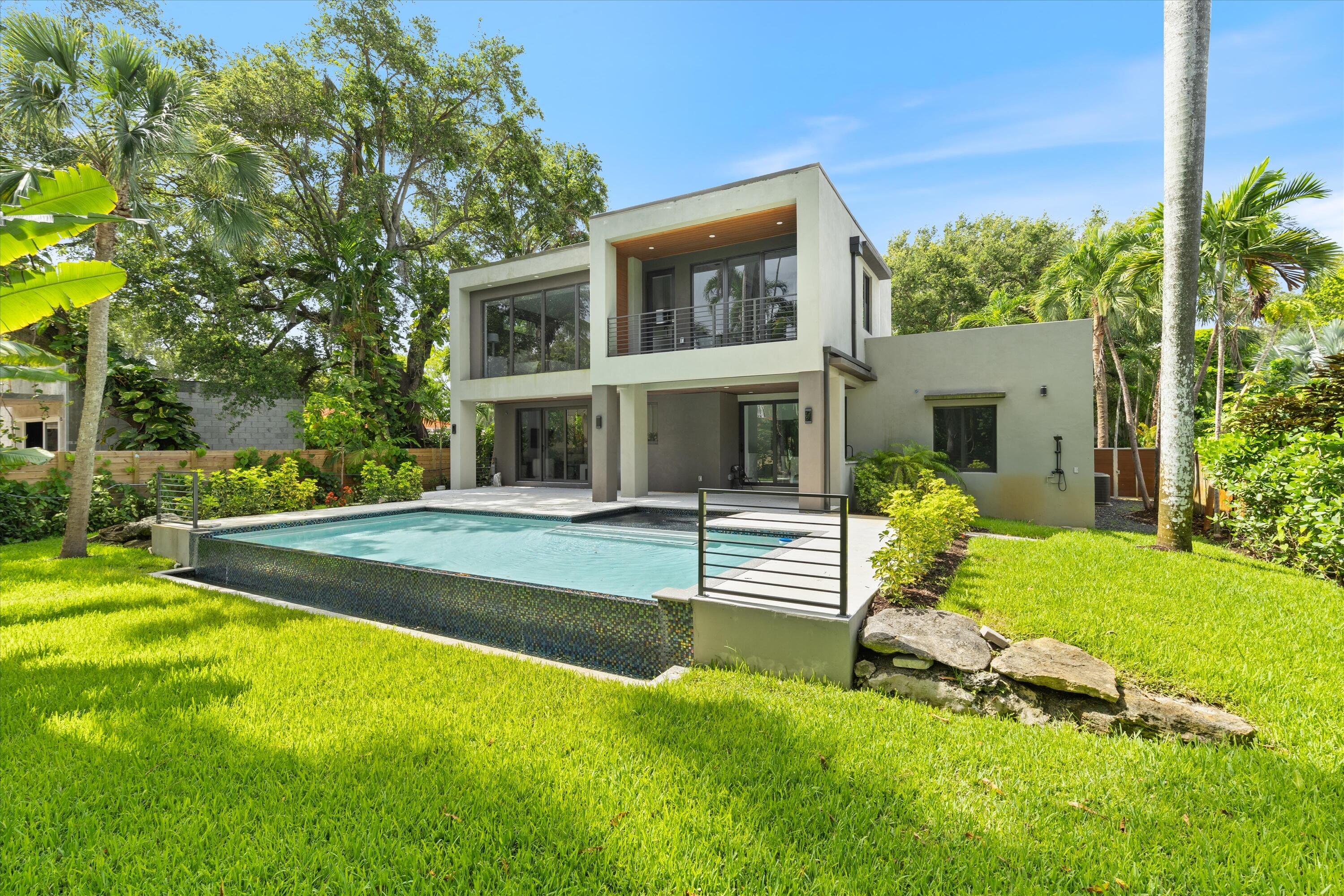 451 NE 119th Street