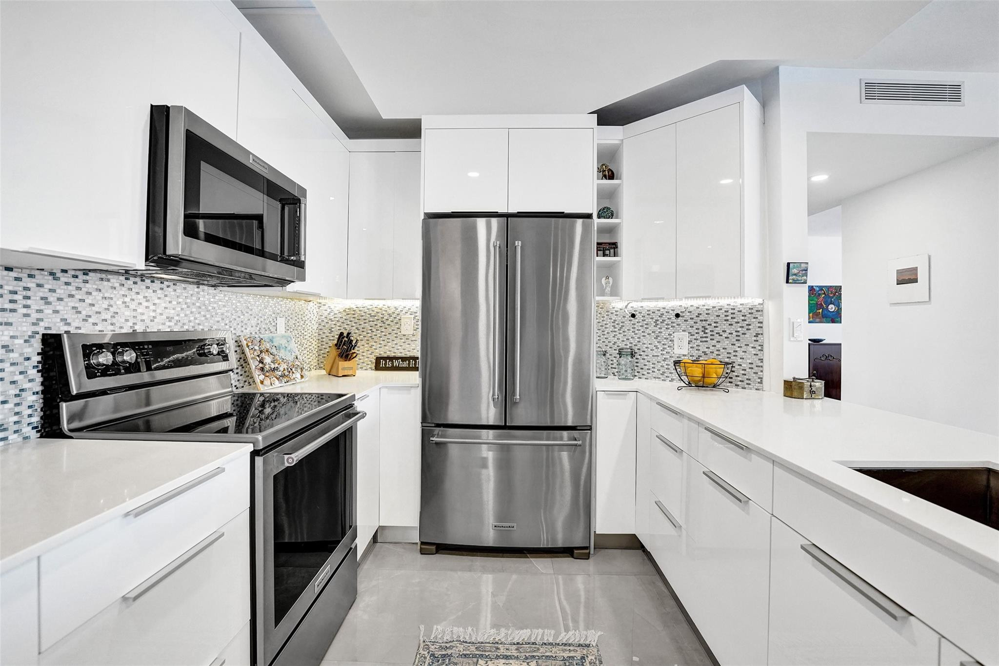 MARINE TOWER - Residential