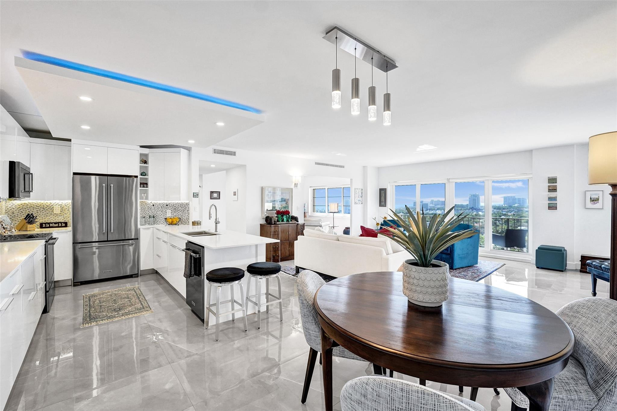 MARINE TOWER - Residential