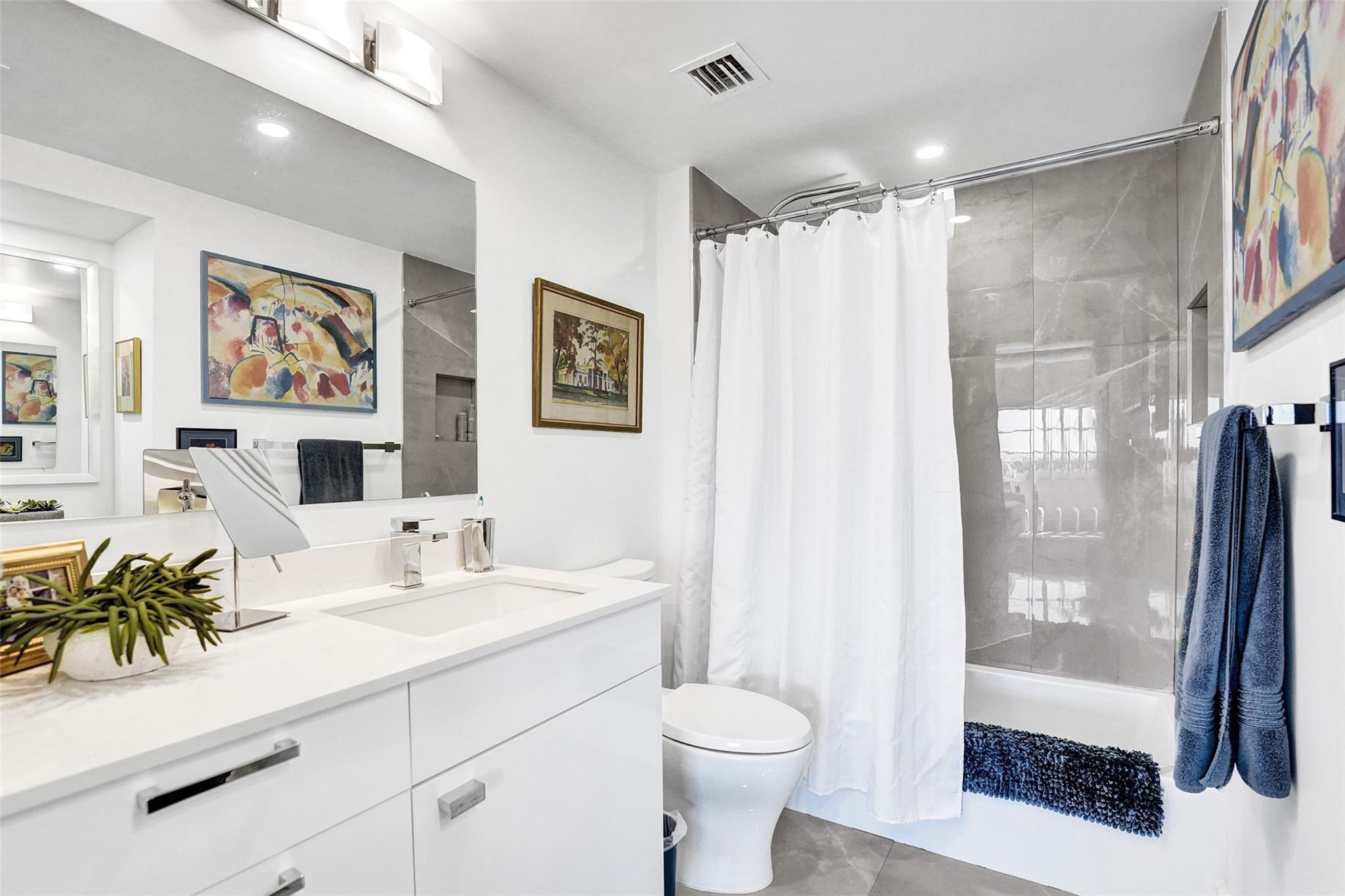 MARINE TOWER - Residential