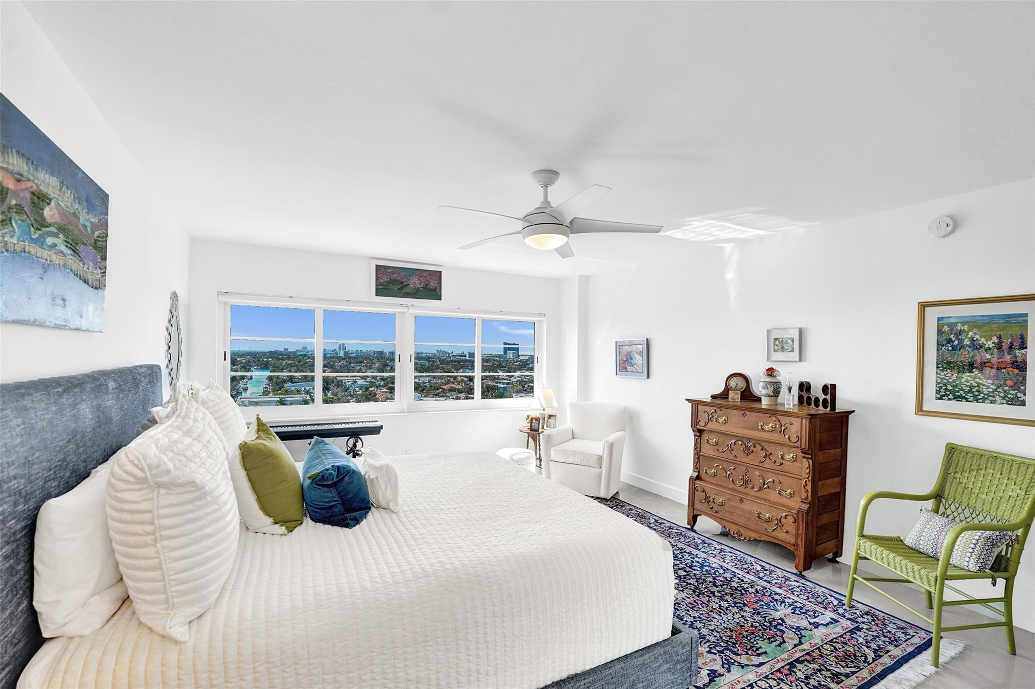 MARINE TOWER - Residential