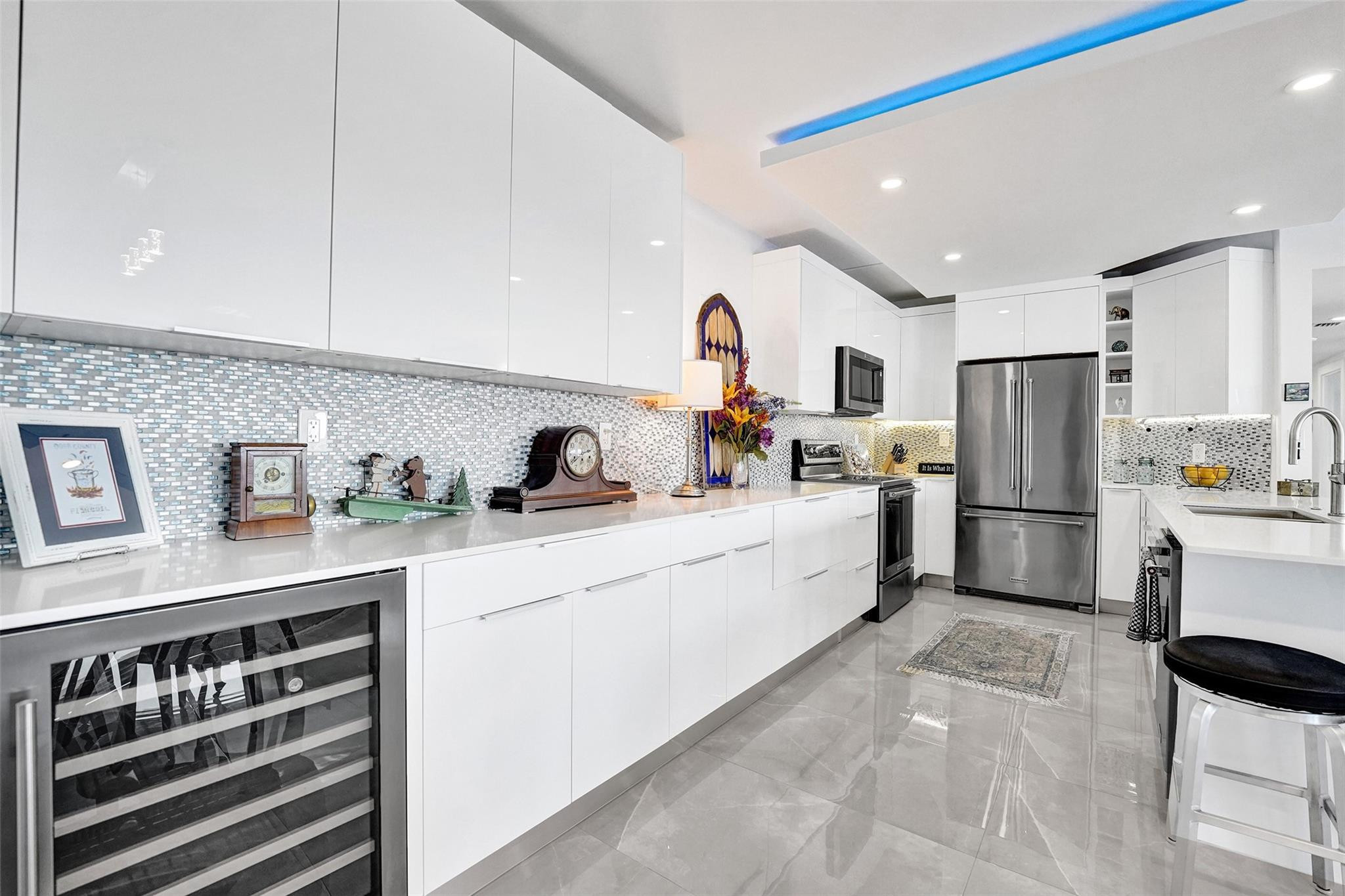 MARINE TOWER - Residential