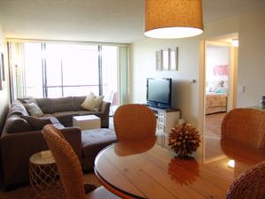 BOCA BAYOU CONDO - Residential Lease