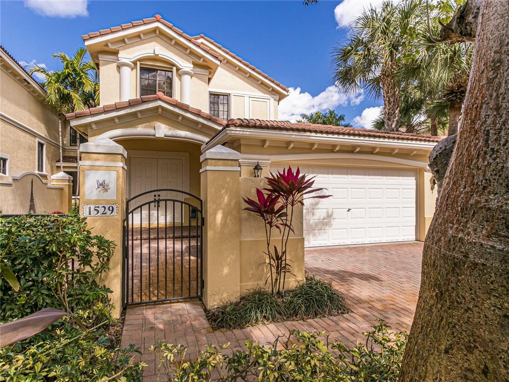 Mariposa Pointe - Residential