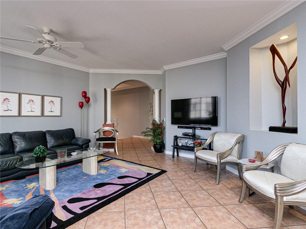 Mariposa Pointe - Residential