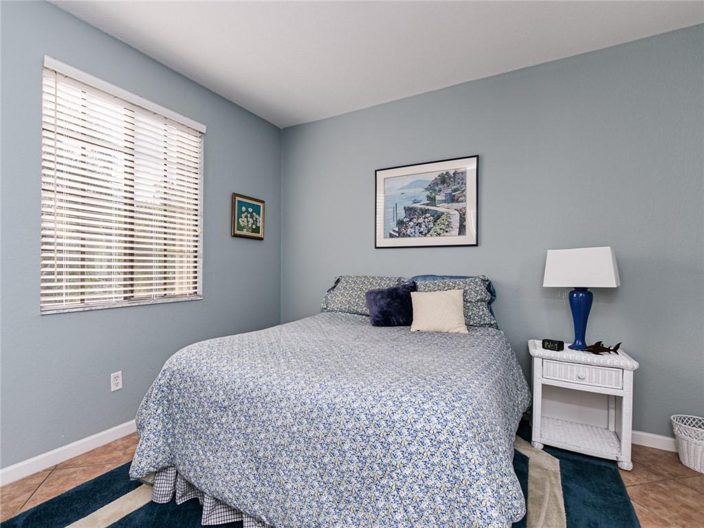 Mariposa Pointe - Residential