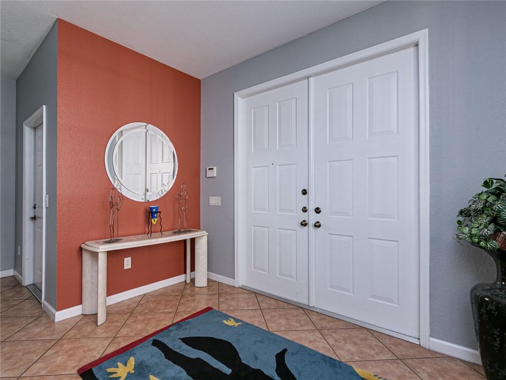 Mariposa Pointe - Residential