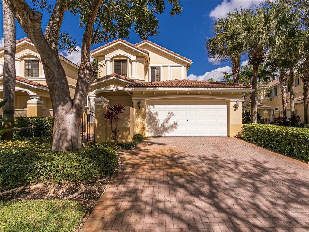 Mariposa Pointe - Residential