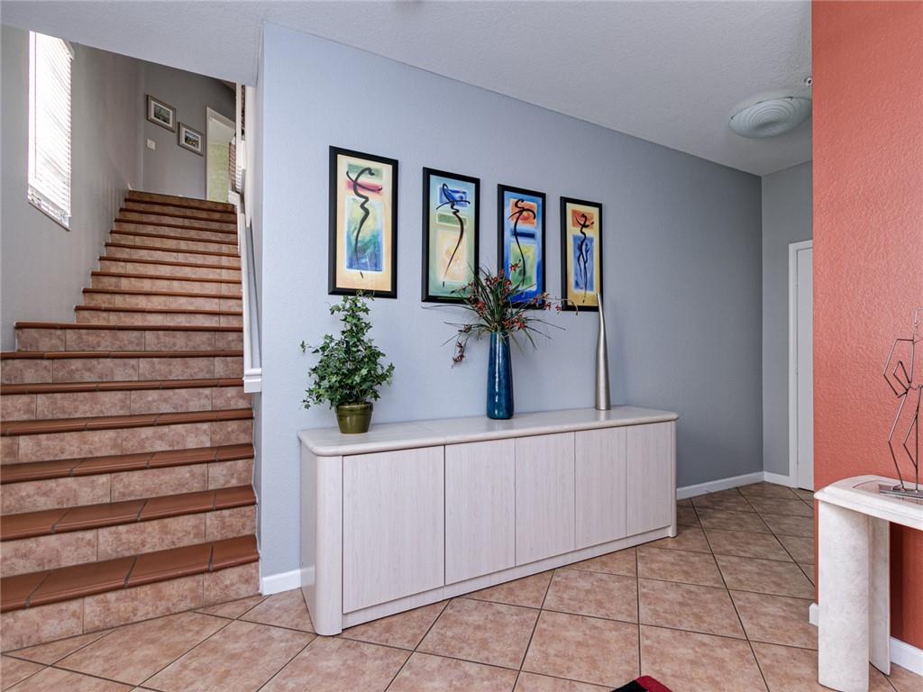 Mariposa Pointe - Residential