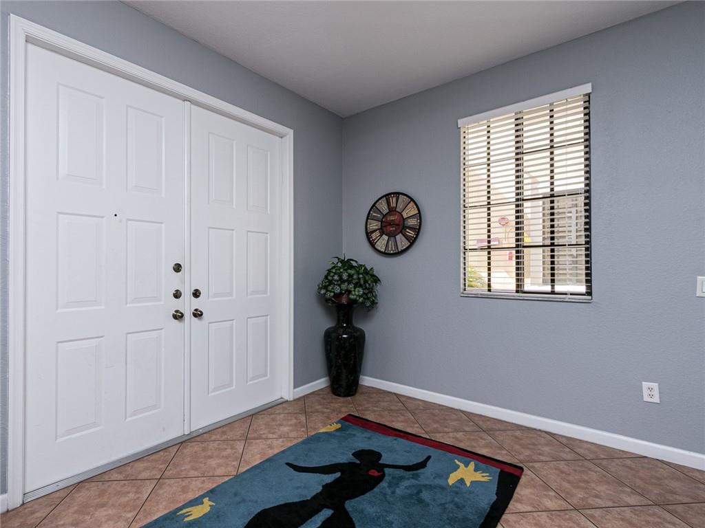 Mariposa Pointe - Residential