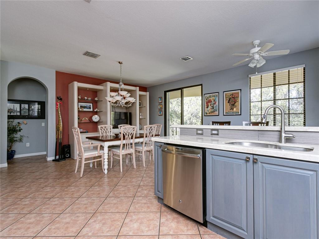 Mariposa Pointe - Residential