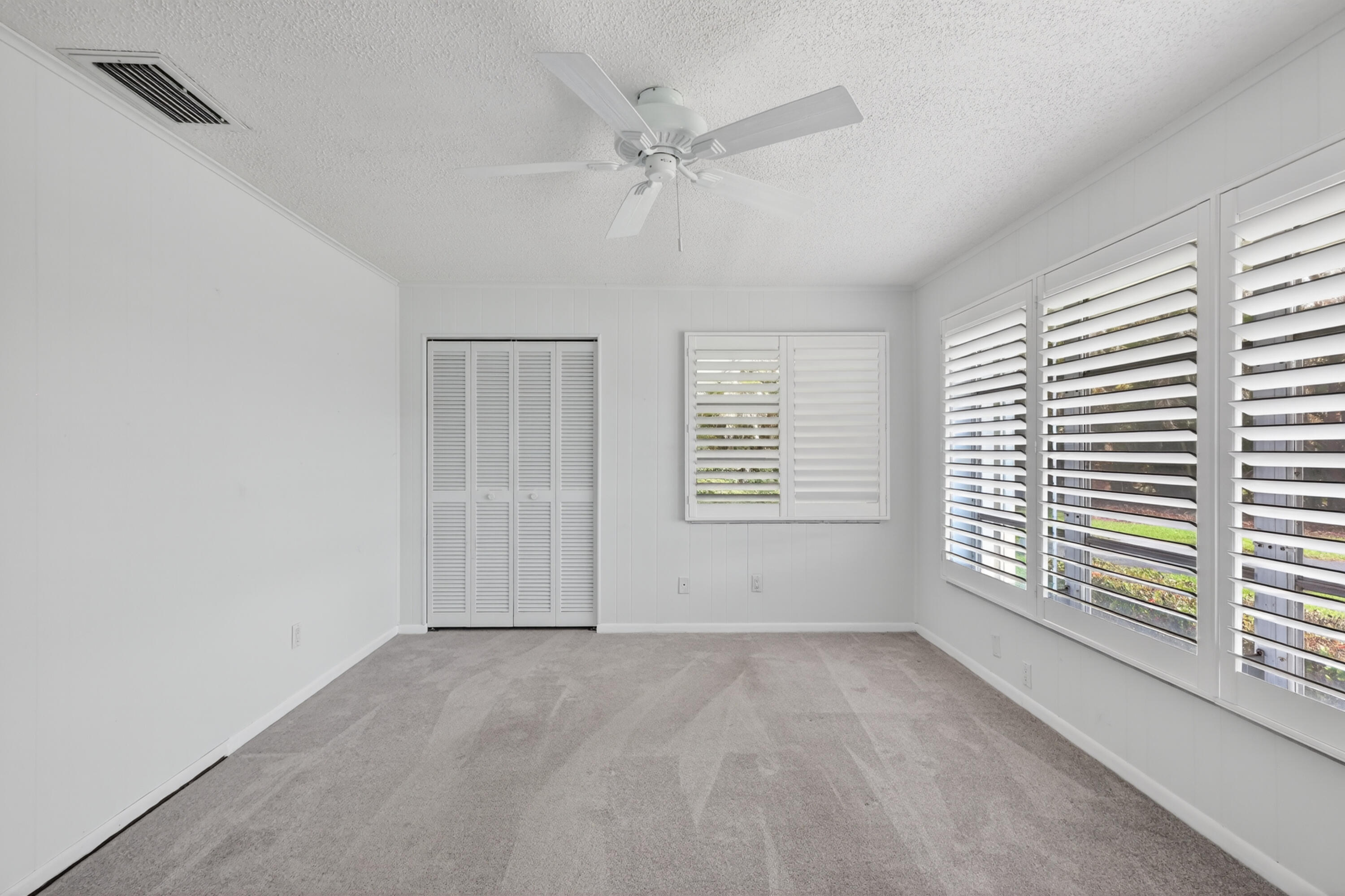 NORTH RIVER FOREST - Residential