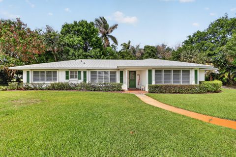 Photo of 1233 NW River Terrace, Stuart, FL 34994 (MLS # B26015292)